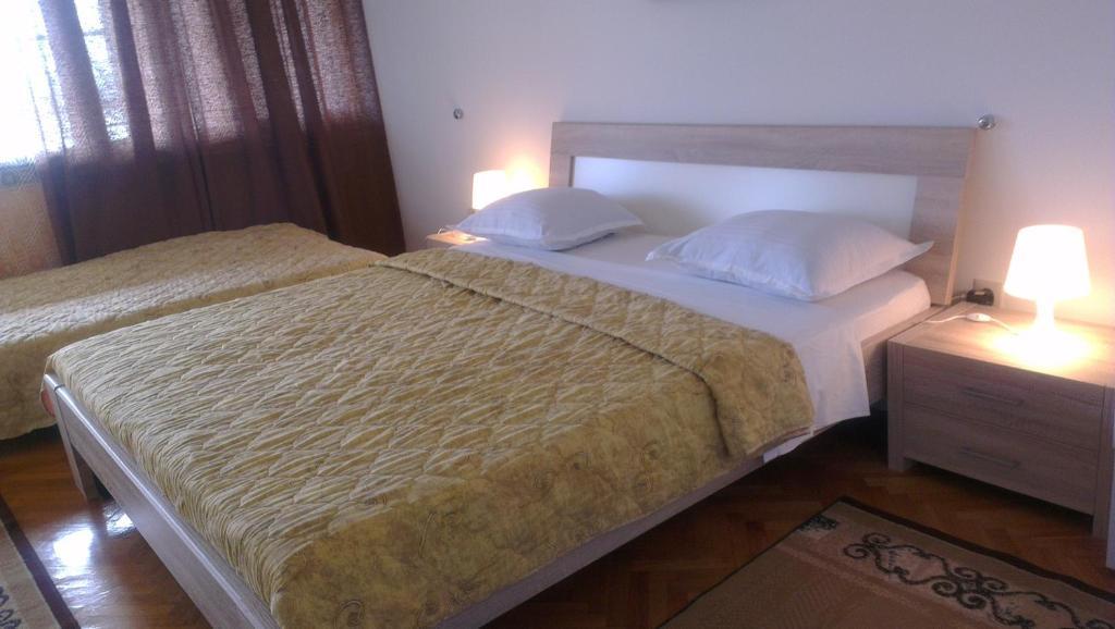 Rooms Krnic شيبينيك المظهر الخارجي الصورة